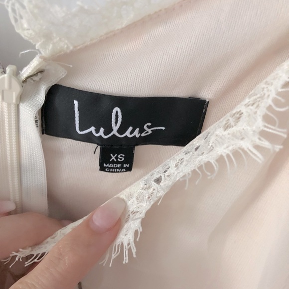 Lulu’s Off the shoulder Verona Floral Dress - XS - Picture 3 of 4